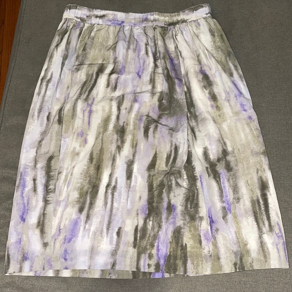 Chico’s ladies pull on skirt.  Fashion Campanula. NWT. Vanity Size 0 (US 4)